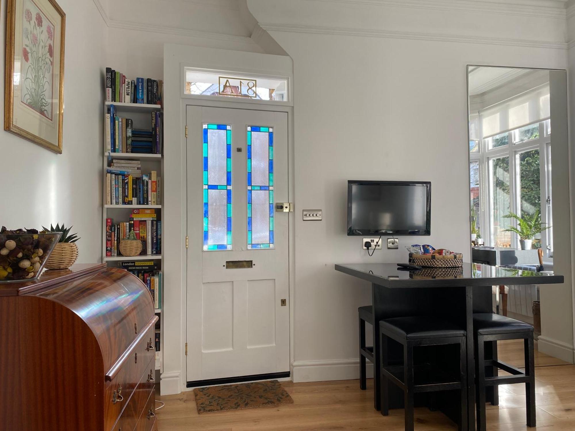 Apartament Interior Designed Flat Near Kew Botanical Gardens Londyn Zewnętrze zdjęcie